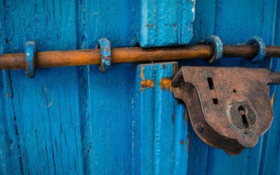 Si può vendere una casa con difformità e abusi?